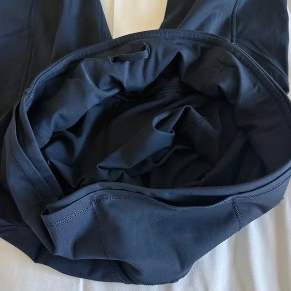 Lululemon Navy Fast and Free Size 8 - Picture 9 of 11
